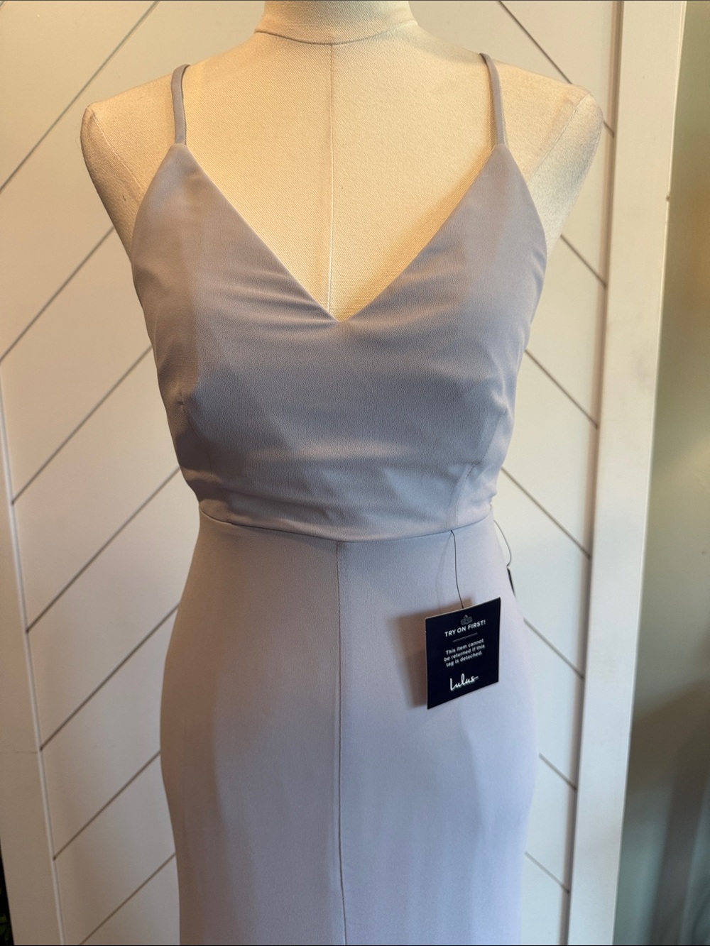 NWT- Story of a Starry Night Lavender Grey Backless Lace Maxi Dress - Picture 5 of 16